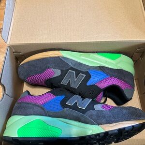 Brand new New Balance MT580